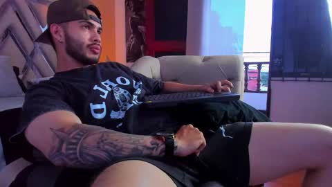 Snapshot of vincentblack_ chatting on 16, 5, 2026 Vincent online show from 16, 5, 2026