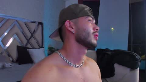 Snapshot of vincentblack_ chatting on 3, 6, 2026 Vincent online show from 3, 6, 2026