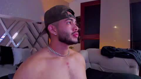 Snapshot of vincentblack_ chatting on 15, 6, 2026 Vincent online show from 15, 6, 2026