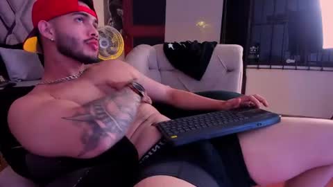 Snapshot of vincentblack_ chatting on 28, 7, 2026 Vincent online show from 28, 7, 2026