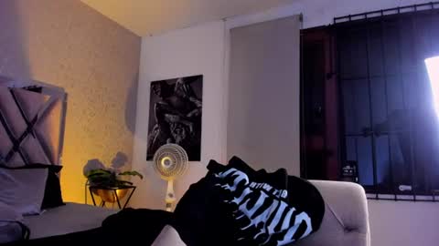 Snapshot of vincentblack_ chatting on 6, 8, 2026 Vincent online show from 6, 8, 2026