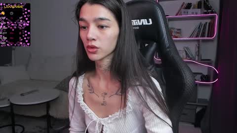 vinkitinkii online show from 6, 2, 2025