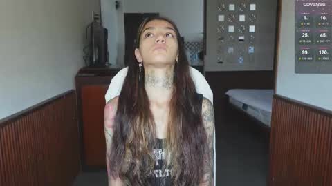 vinkitinkii online show from 7, 2, 2026