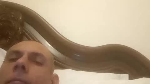 Snapshot of vino1634 chatting on 2, 3, 2026 vino1634 online show from 2, 3, 2026