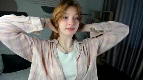 Snapshot of viola_larson chatting on 4, 3, 2026 Viola but friends call me Sisi online show from 4, 3, 2026