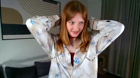 Viola but friends call me Sisi online show from 5, 4, 2026