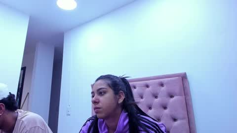 Violet and Myers online show from 19, 9, 2025