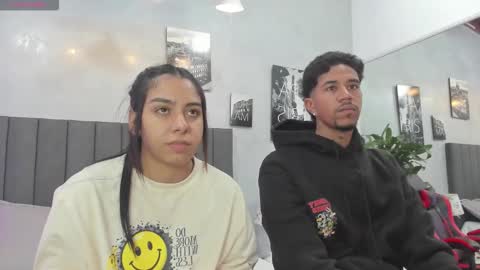 Violet and Myers online show from 22, 9, 2025