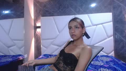 Violet online show from 7, 3, 2026