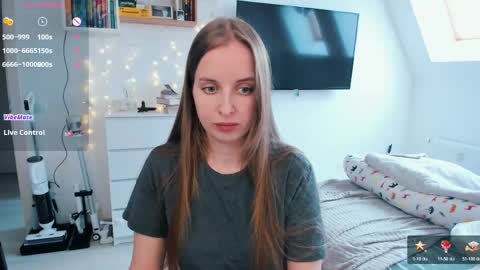 Violet online show from 30, 4, 2026