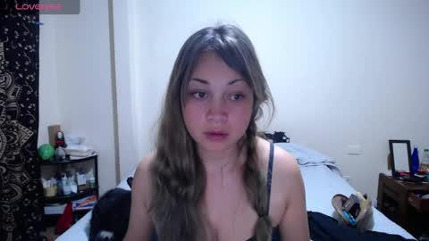  Violet  online show from 18, 5, 2026