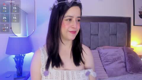 Violet Nova online show from 7, 5, 2026