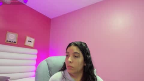 violet_sinclair online show from 19, 5, 2026