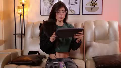 Snapshot of violeta_foxz chatting on 9, 1, 2026 Violeta online show from 9, 1, 2026