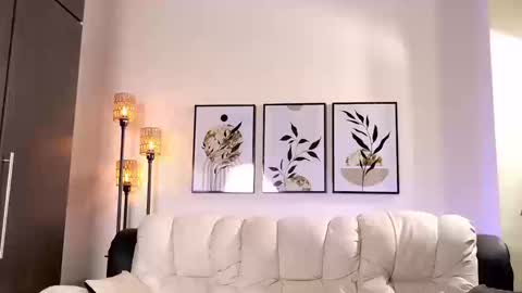 Snapshot of violeta_foxz chatting on 19, 3, 2026 Violeta online show from 19, 3, 2026