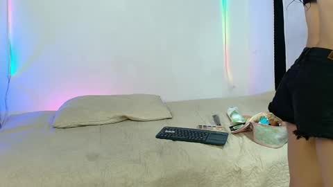 violeta sofia 16 online show from 6, 6, 2026