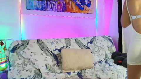 violeta sofia 16 online show from 18, 7, 2026
