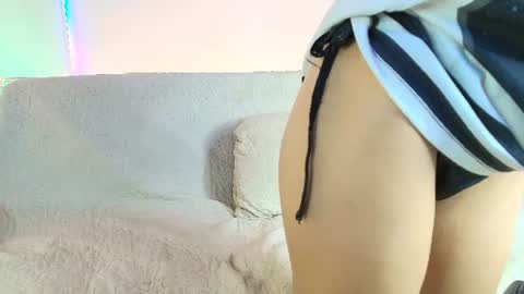 violeta sofia 16 online show from 25, 7, 2026