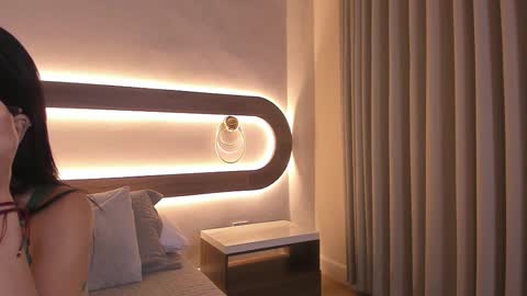 Snapshot of violeta_sum chatting on 7, 2, 2026 Violeta Sum online show from 7, 2, 2026