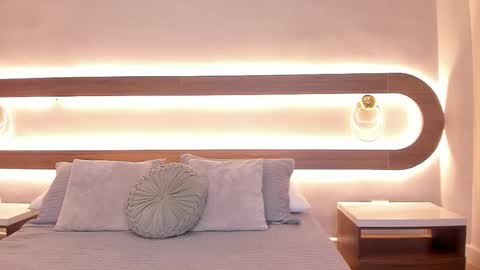 Snapshot of violeta_sum chatting on 3, 3, 2026 Violeta Sum online show from 3, 3, 2026