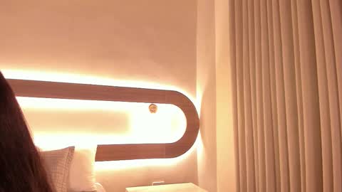 Snapshot of violeta_sum chatting on 11, 3, 2026 Violeta Sum online show from 11, 3, 2026