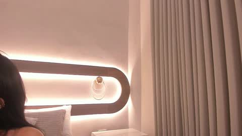 Snapshot of violeta_sum chatting on 21, 3, 2026 Violeta Sum online show from 21, 3, 2026