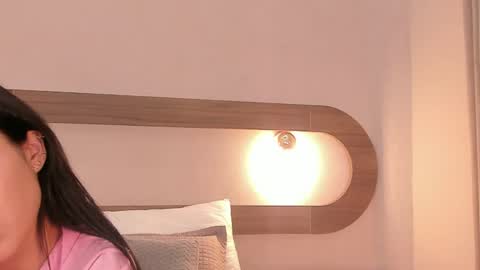Violeta Sum online show from 5, 5, 2026