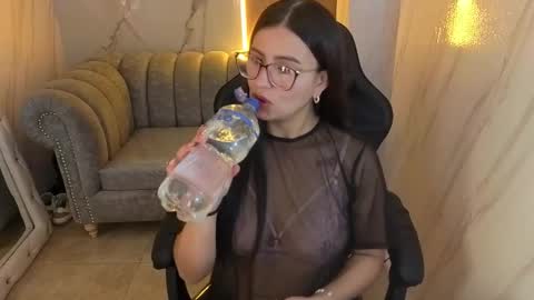 violeta_tf online show from 18, 3, 2026