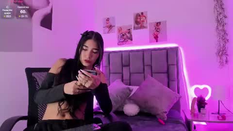 Snapshot of violeta_velvet_ chatting on 12, 6, 2026 online show from 12, 6, 2026