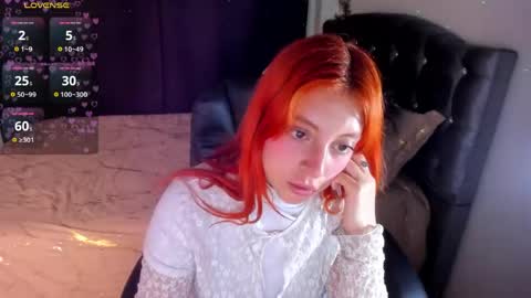 Violeta  Help me reach 150 thumbs up    online show from 23, 4, 2026