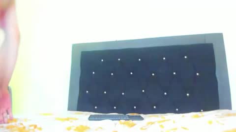 VioletaDums online show from 21, 11, 2025