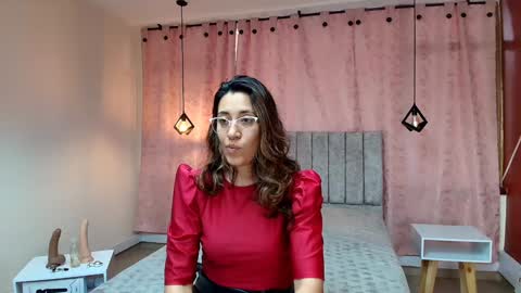 Snapshot of violetascott_ chatting on 16, 1, 2025 VIOLETA online show from 16, 1, 2025