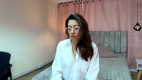 Snapshot of violetascott_ chatting on 17, 1, 2025 VIOLETA online show from 17, 1, 2025