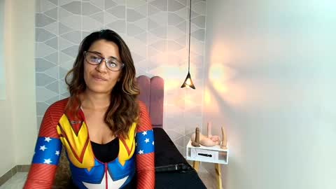 Snapshot of violetascott_ chatting on 28, 1, 2025 VIOLETA online show from 28, 1, 2025