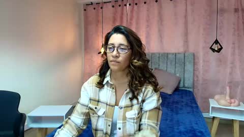 Snapshot of violetascott_ chatting on 30, 1, 2025 VIOLETA online show from 30, 1, 2025