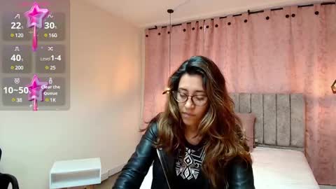 Snapshot of violetascott_ chatting on 25, 2, 2025 VIOLETA online show from 25, 2, 2025