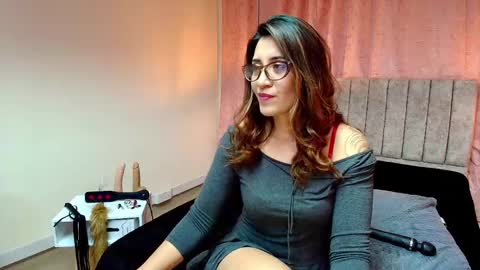 Snapshot of violetascott_ chatting on 10, 3, 2025 VIOLETA online show from 10, 3, 2025