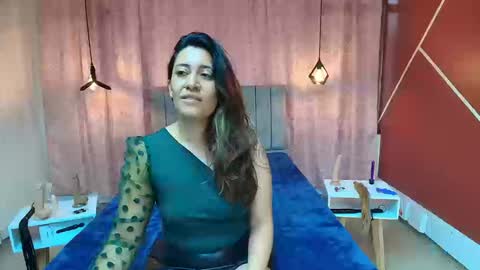 Snapshot of violetascott_ chatting on 11, 9, 2025 VIOLETA online show from 11, 9, 2025