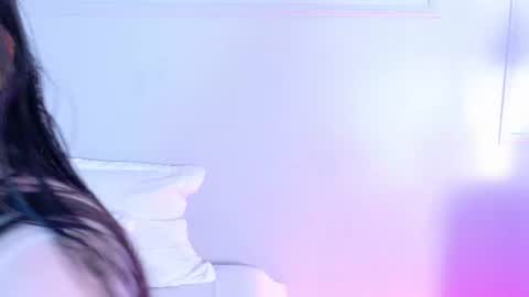 Violet online show from 28, 6, 2026