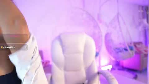 violetjonesx online show from 2, 7, 2026