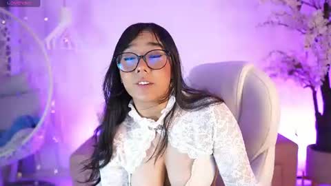 violetjonesx online show from 21, 7, 2026