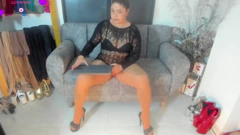 VIOLETA MONTANA online show from 1, 5, 2026