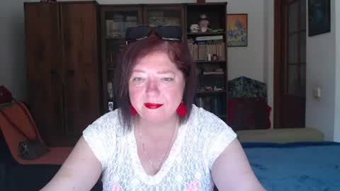 Snapshot of violetpulse chatting on 2, 7, 2026 violetpulse online show from 2, 7, 2026