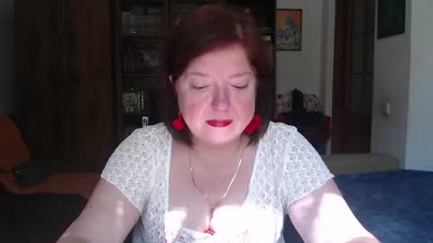 Snapshot of violetpulse chatting on 1, 8, 2026 violetpulse online show from 1, 8, 2026