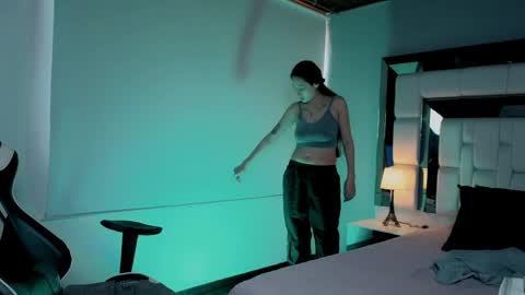 violetskinny online show from 17, 5, 2026