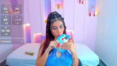 Snapshot of violetsmith7 chatting on 15, 1, 2025 violetsmith online show from 15, 1, 2025