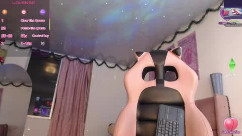 violett_brown9 online show from 27, 4, 2026