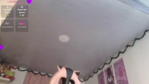 violett_brown9 online show from 1, 7, 2026