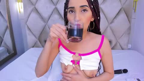 Violett  online show from 5, 2, 2026