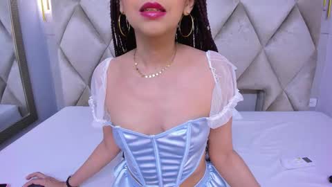 Violett  online show from 13, 2, 2026